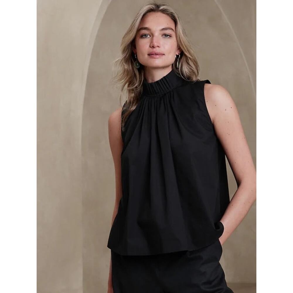 Banana Republic NWT Sleeveless Pleated High Neck Blouse Top Black Sz M